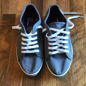 Fred Perry Canvas Low Tops